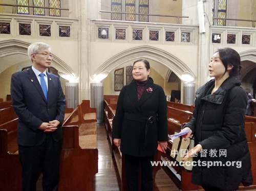 韩国外交部一行参观上海基督教沐恩堂 韩国外交部一行参观上海基督教沐恩堂
