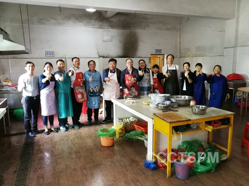 1541560803249629.jpg nEO_IMG_图03江西圣经学校牧长老师同工合影.jpg