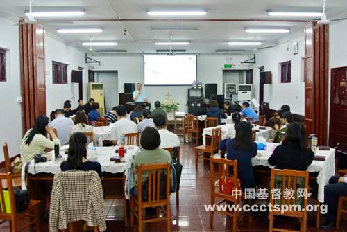 f学习会现场.jpg