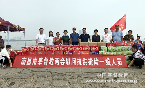 173303dbd9373f.jpg
