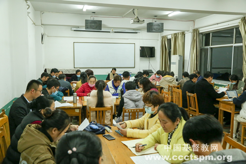 d国学研修兴趣小组活动照片1.jpg