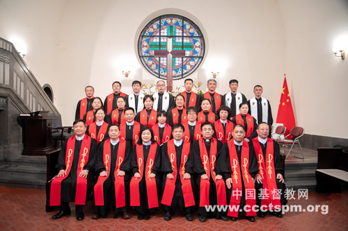 1638171401871588.jpg a按立圣职典礼照片5.jpg