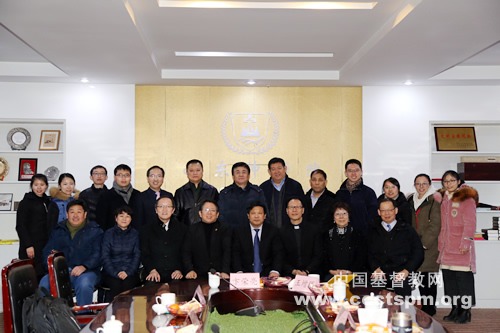 两岸一家亲 交流共提升