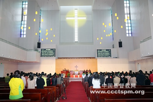 金陵协和神学院举行2017-2018学年春季学期开学崇拜