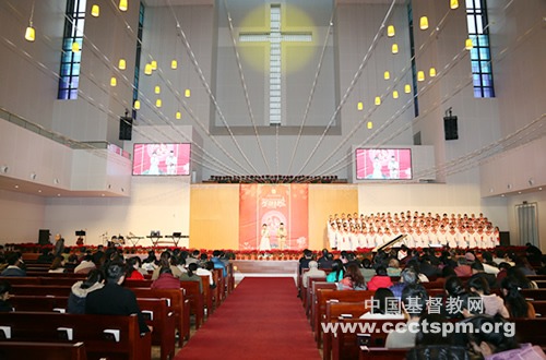 迎耶稣降生，颂荣耀君王