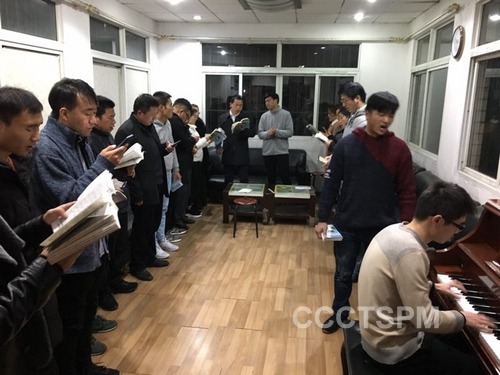 警醒守望 祈求平安