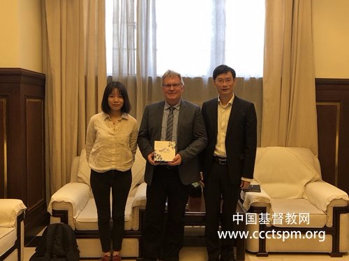 顾梦飞同工接待德国宣教一个世界东亚及太平洋地区主任