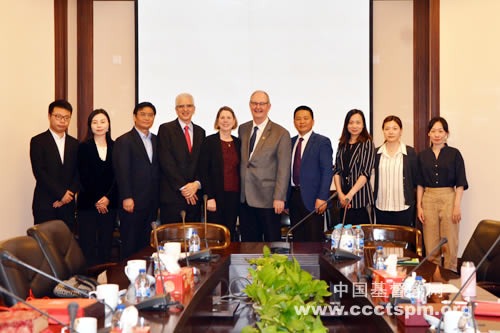 单渭祥牧师接待巴西圣经公会访问团
