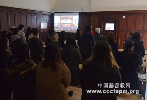 中国基督教两会组织全体同工收看江泽民同志追悼大会直播