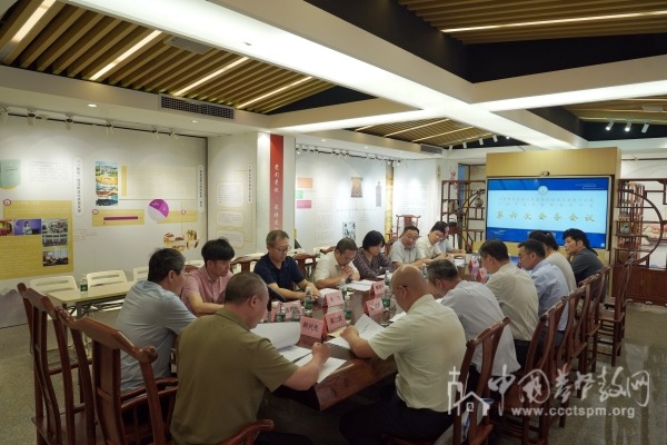 广州市基督教两会组织召开本届第六次会务会议