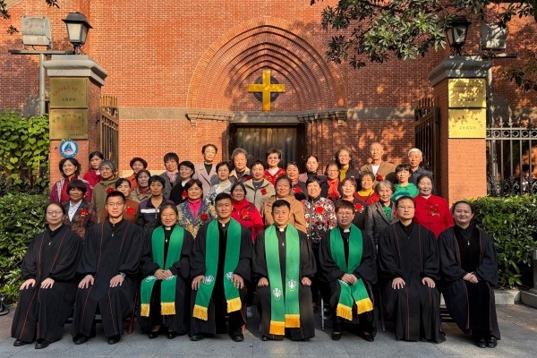 江苏各地教会举行重阳节尊老敬老活动