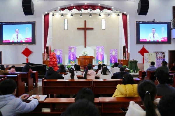 山东神学院举办“学法规、守戒律、重修为、树形象”教育活动暨法治宣传教育讲座