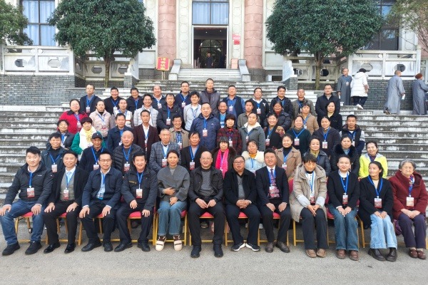 红河州基督教召开第五次代表会议