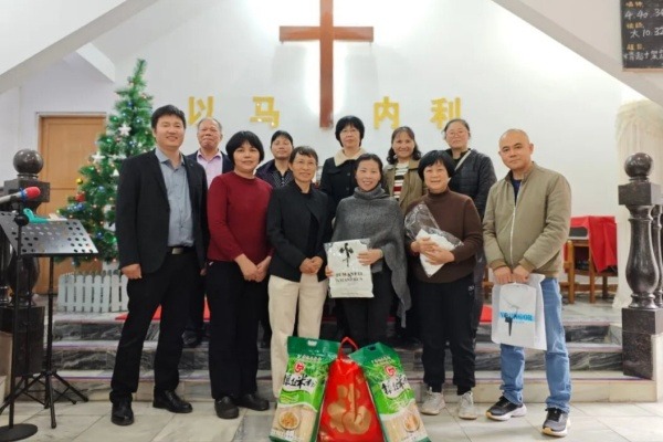 云浮市基督教两会开展新春走访慰问活动