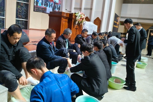 以谦躬之行 传仁爱之道