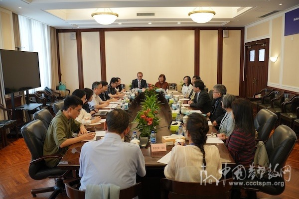 基督教全国两会接待香港信义宗神学院代表团