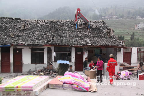 来自雅安地震灾区太平镇救援的消息