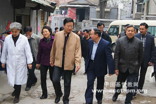徐州市政协委员一行视察徐州市基督教两会爱德老年公寓