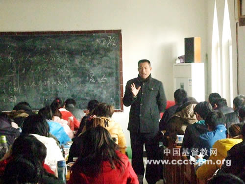 开封市圣经培训班举办“释经与讲道”专题讲座