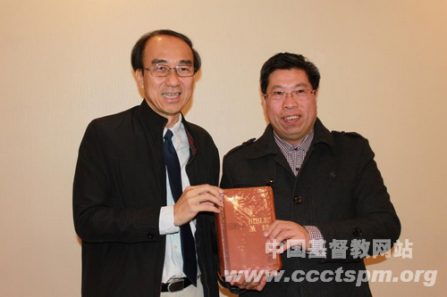江苏教会接待新加坡圣经公会代表团