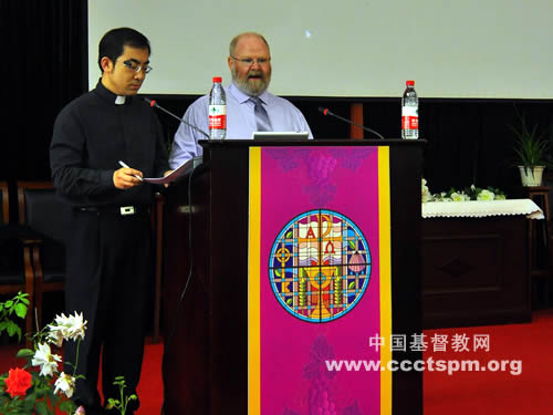 美加基督会和美国联合基督教会主席代表团访问金陵协和神学院并举行讲座