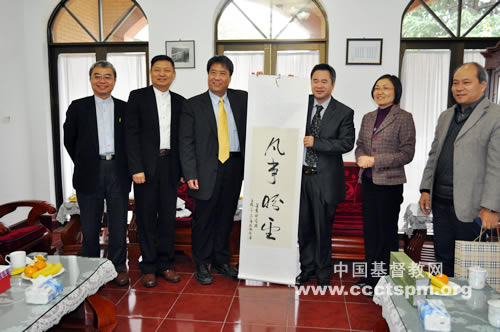 华东神学院接待台湾圣教会访问团一行