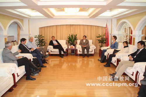 挪威圣约教会友人高卫格牧师一行访问陕西省教会