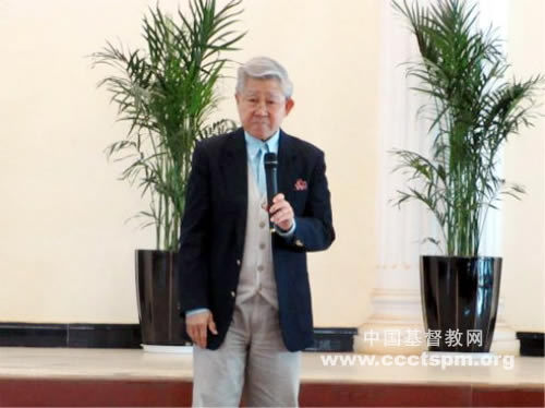 钟志邦博士在云南基督教神学院授课