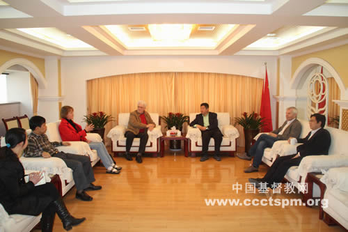 陕西省基督教教会接待挪威信义会友人尤约翰牧师一行