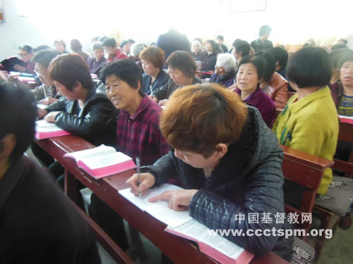 宜阳县韩城教会举办圣经识字班