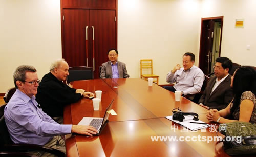 江苏省基督教两会接待美国柳溪教会访问团