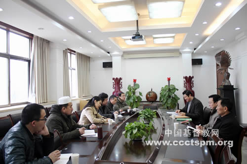 河南圣经学校接待郑州伊斯兰教经学院一行参访