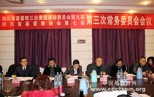 春风春雨春耕时，播种期盼收割丰