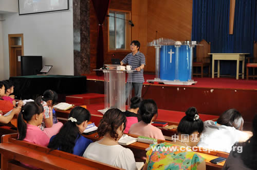 山东神学院邀请阚保平牧师前来讲座