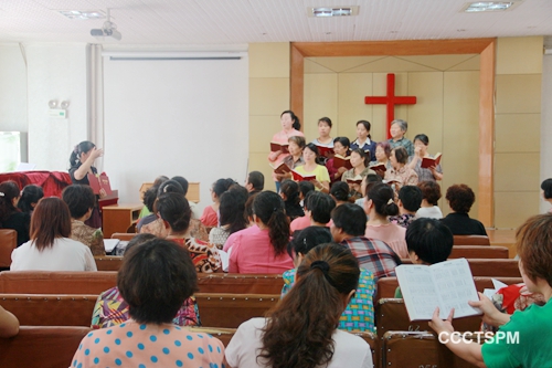声和为一的赞美——记乌鲁木齐市基督教会圣诗班培训学习