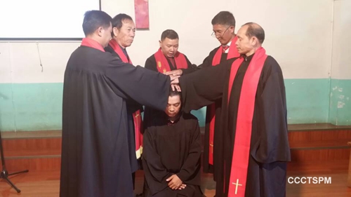云南省基督教协会在保山市举行按牧典礼