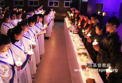 各神学院校举行2015年受难周、复活节系列活动