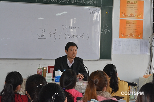 河南圣经专科学校举办毕业班座谈会