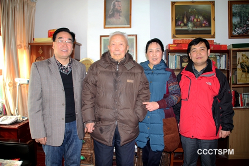 陕西省基督教两会慰问教会老前辈