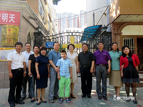 天津基督教两会访问乌鲁木齐市基督教两会