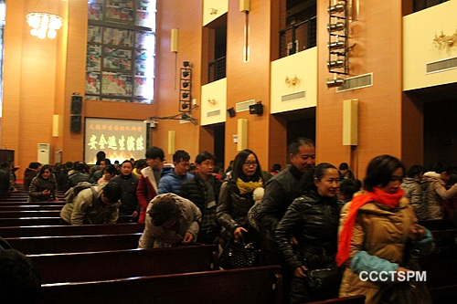 无锡国际礼拜堂举行防踩踏安全教育和逃生演练活动