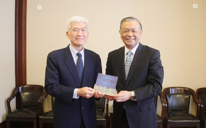 新加坡四宗华文教会理事会代表团一行访问我会