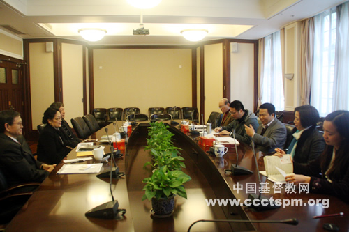 单渭祥牧师接待美国国际路德会平信徒联盟一行