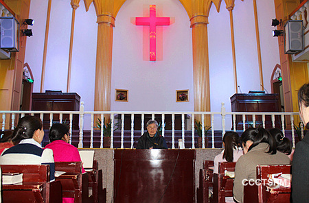 城镇化对基督教的影响——段琦教授应邀在河南圣经专科学校举办专题讲座