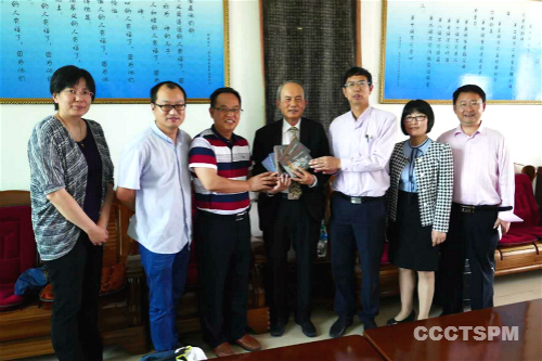 美国开路者国际传播协会一行5人应邀访问江西圣经学校
